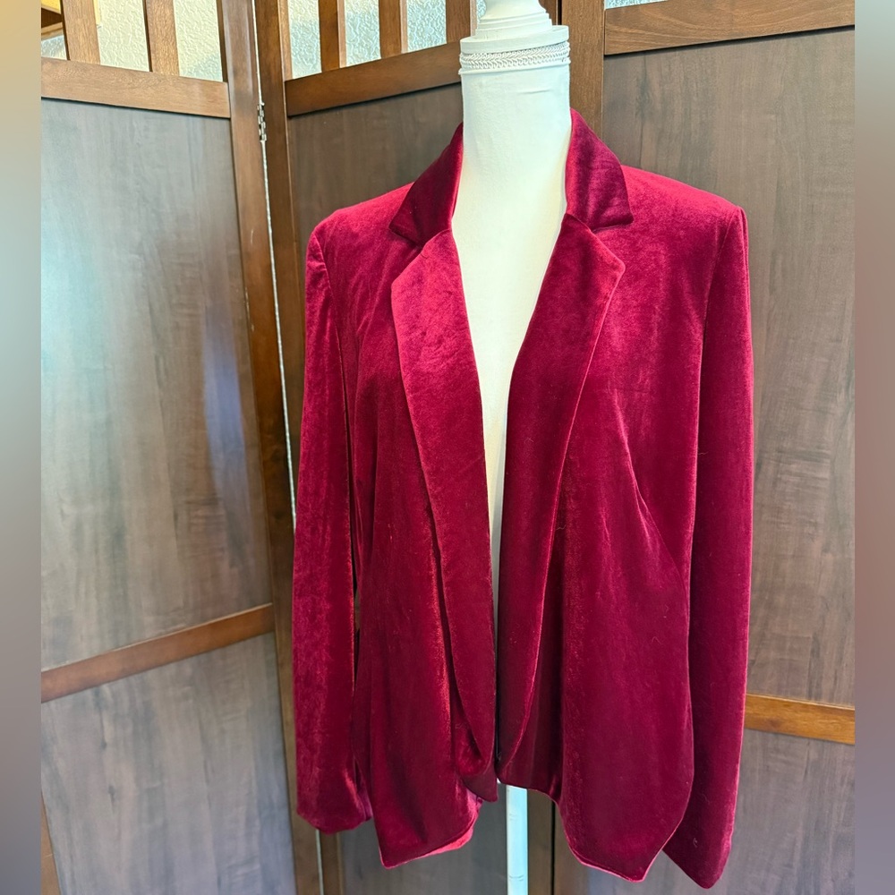 Walter Baker Seth Crop Burgundy Open Front Velvet Blazer Jacket‎ sz M